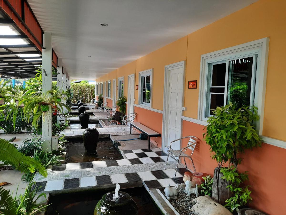 Fancy Carp Resort Cha-Am Ngoại thất bức ảnh