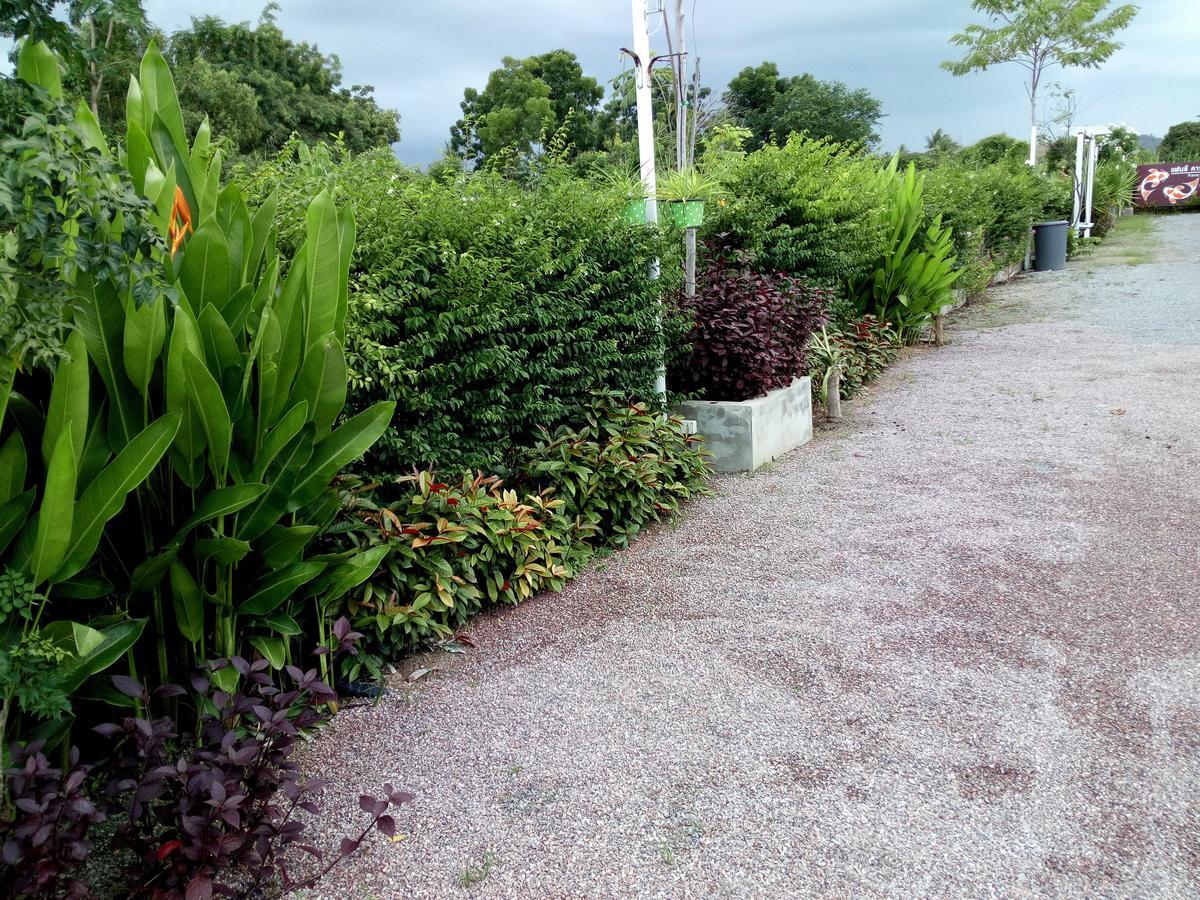 Fancy Carp Resort Cha-Am Ngoại thất bức ảnh