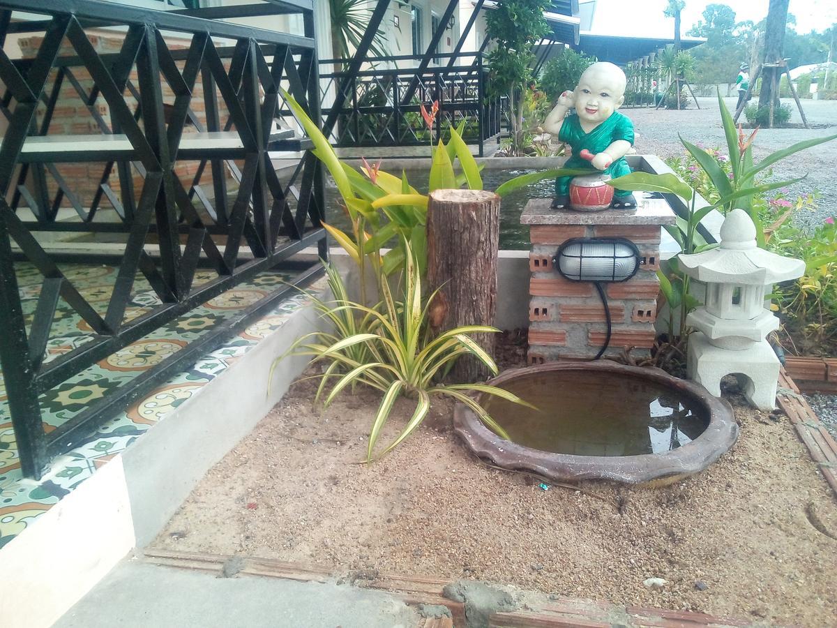 Fancy Carp Resort Cha-Am Ngoại thất bức ảnh