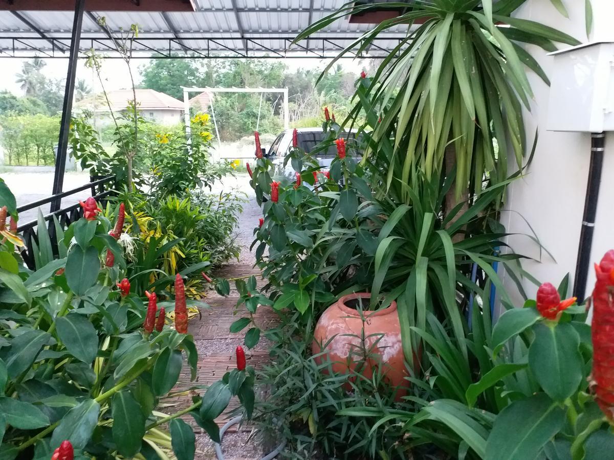 Fancy Carp Resort Cha-Am Ngoại thất bức ảnh