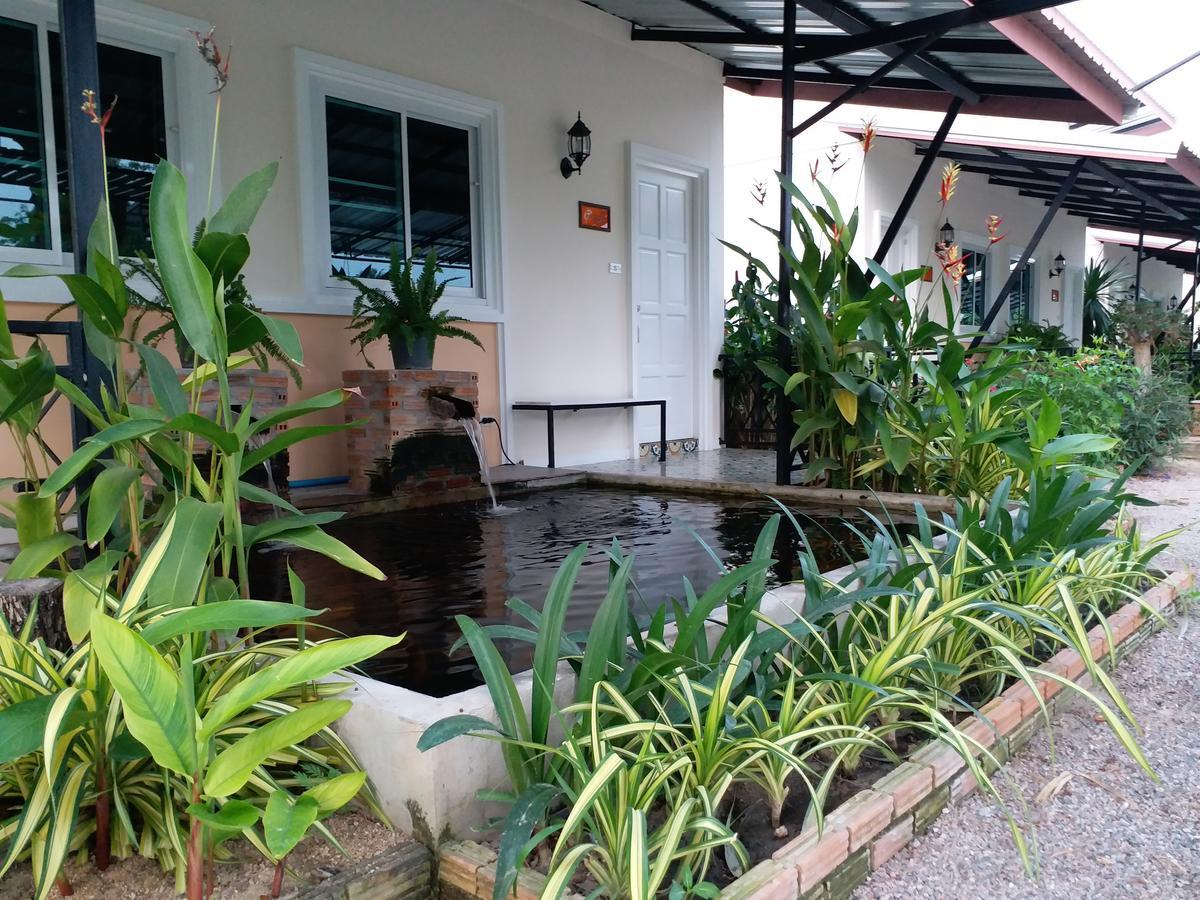 Fancy Carp Resort Cha-Am Ngoại thất bức ảnh